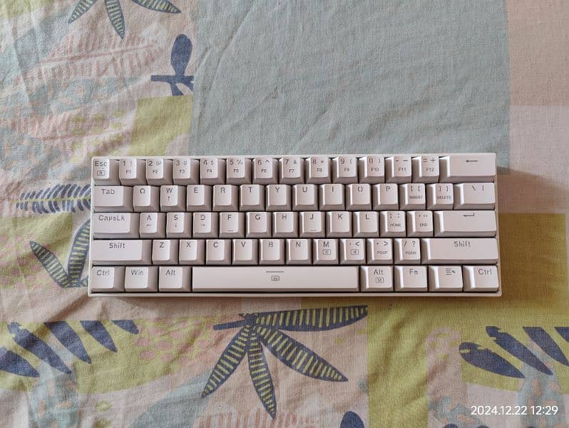 Redragon K630 Keyboard 0