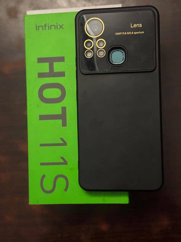 Infinix Hot 11s within 16,000 2