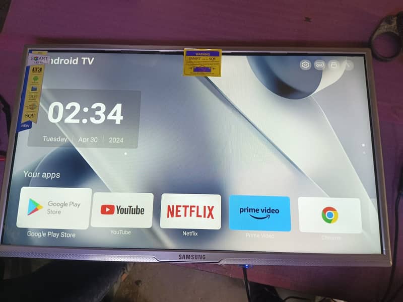 32" LED tV android SAMSUNG 2