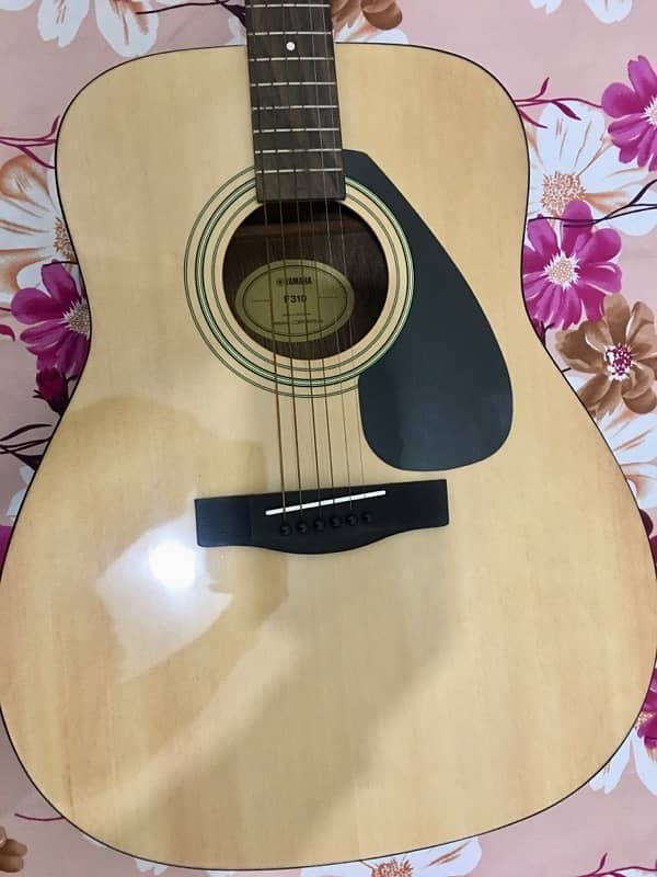 Yamaha F310 Acoustic Guitar 1