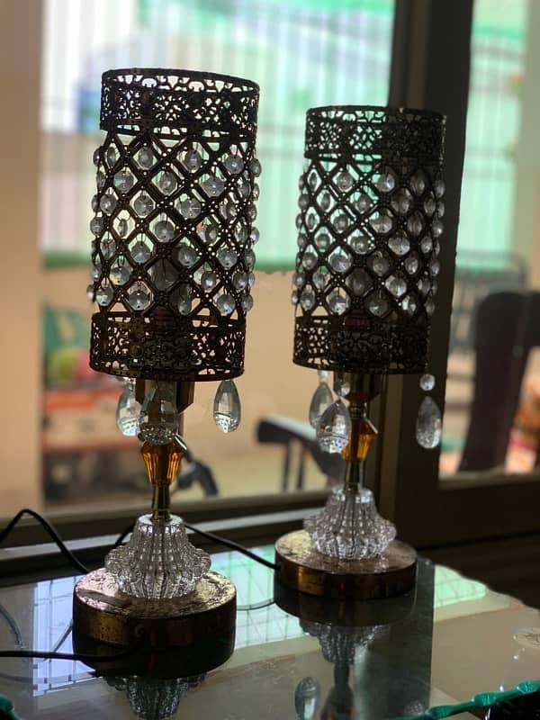 Pair of Fancy Table Lamps – 3 Light Colors 4