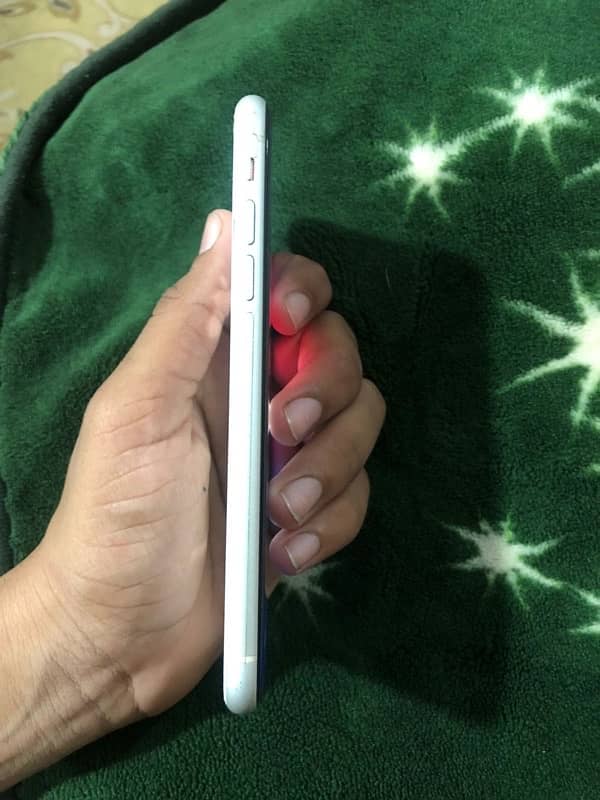 iPhone XR non pta 2