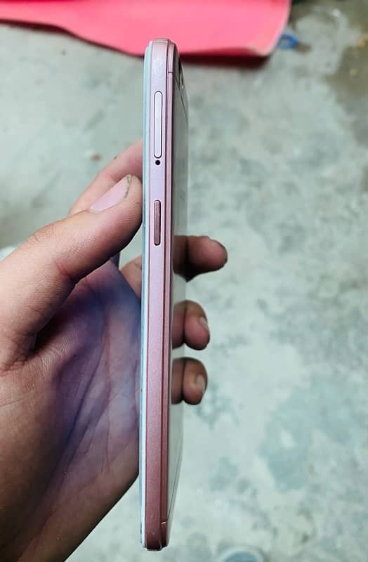 Oppo A57 3