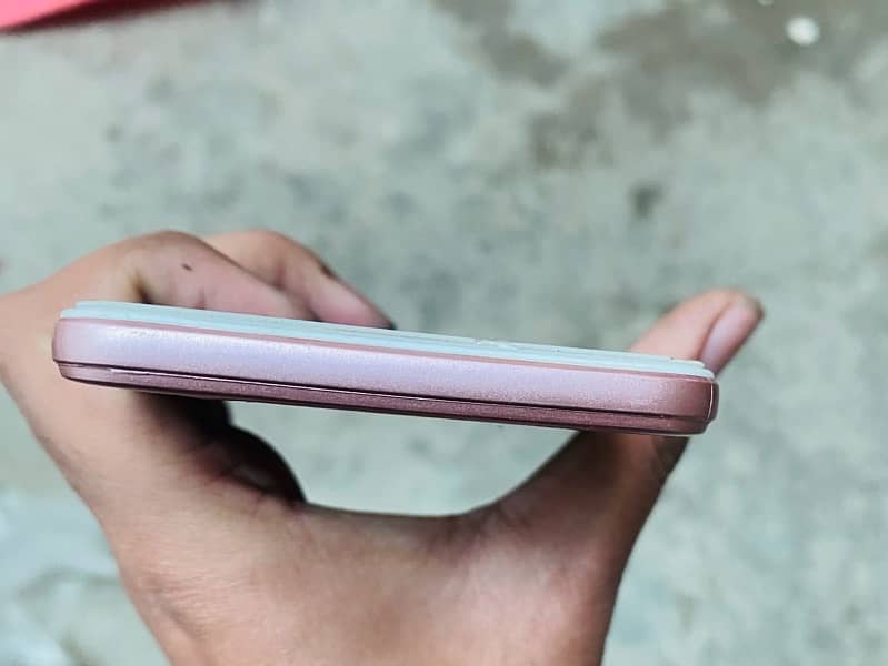 Oppo A57 5