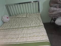 bed and wardrobe for sell