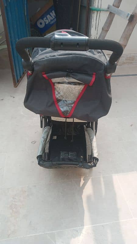 CHICCO Original Pram 2