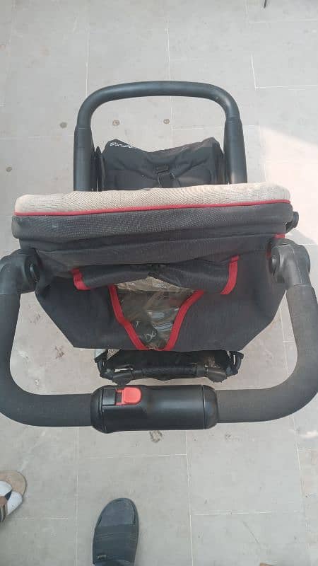 CHICCO Original Pram 6