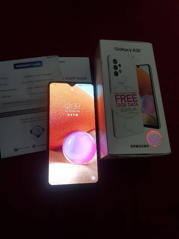 Samsung Galaxy A32 in neat condition with box 3