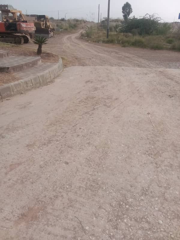 10 marla plot for sale  All dues clear Alharam city Rawalpindi 1