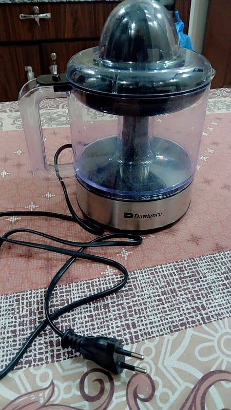 Dawlance Citrus Juicer 2