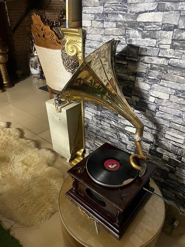 gramophone 14