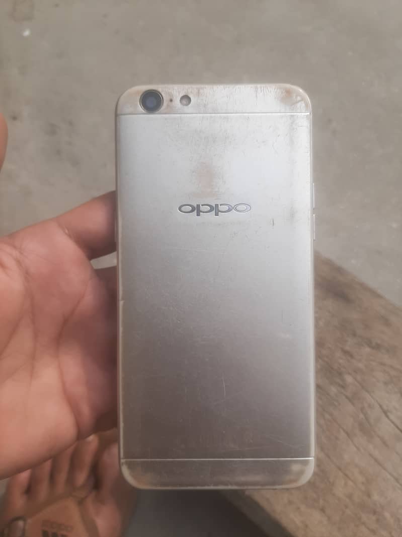 OPPO A57 1