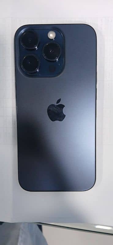 iPhone 15 Pro 128 Blue 2