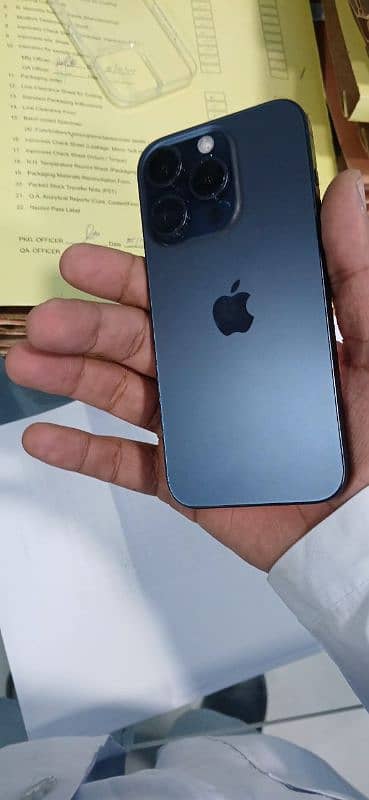 iPhone 15 Pro 128 Blue 11