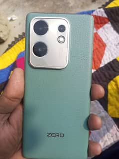 ZERO 30 16GB 256 GB WITH TWO MONTH WARRANT