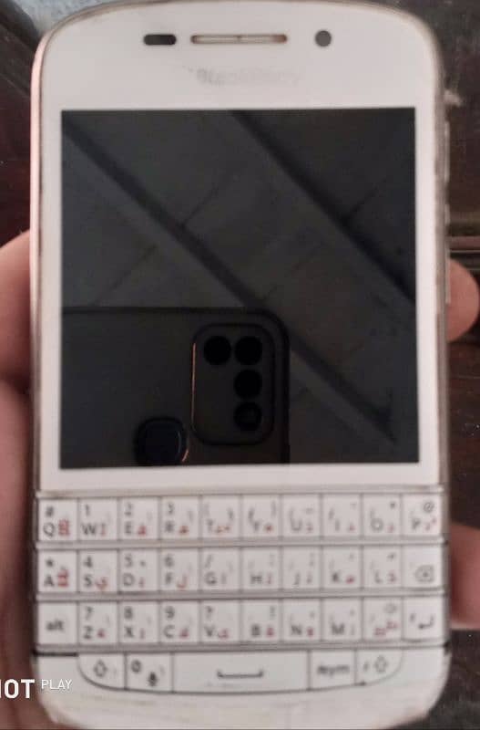 black berry q10 repair hone Wala hain 0