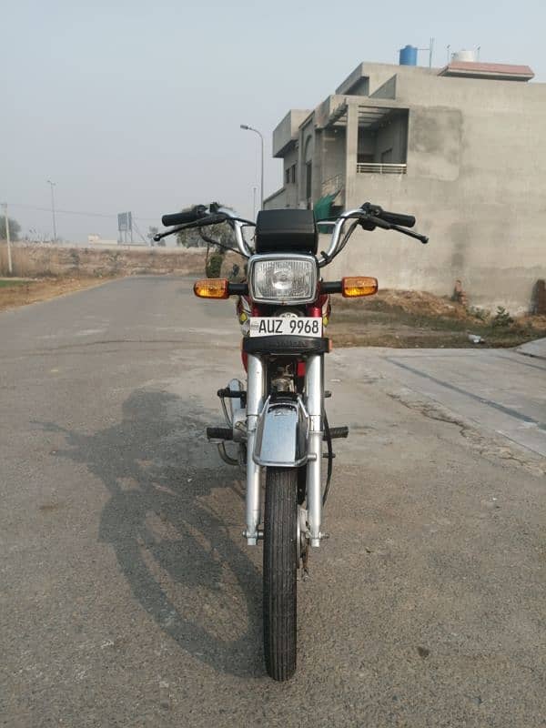 Honda CD 70 CC 8