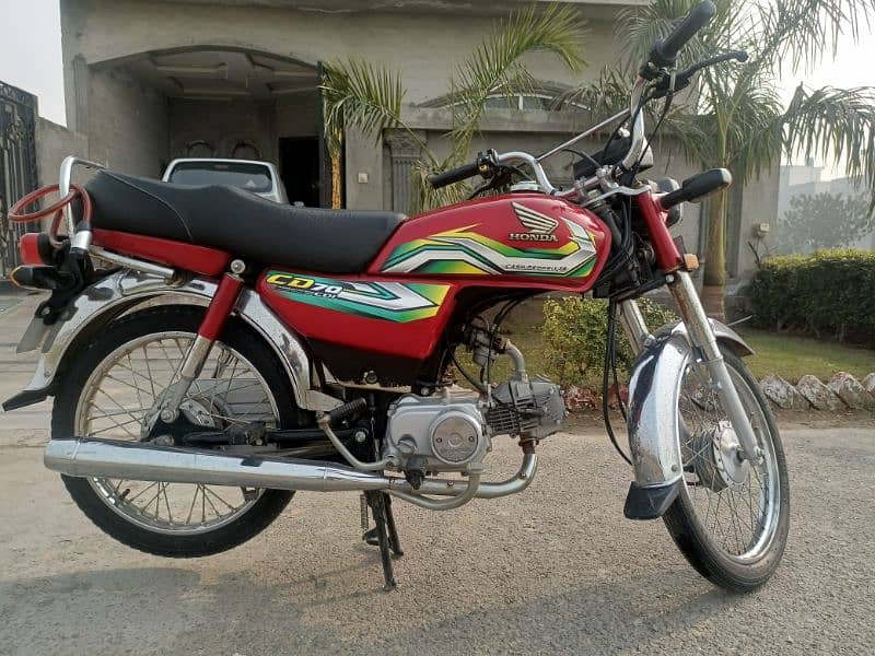 Honda CD 70 CC 10