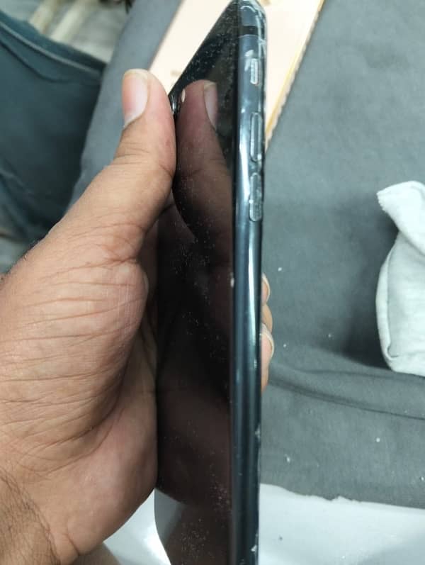 iPhone 7plus pta approved (03211603580) urgent sale 1