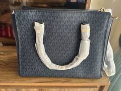 Michael alors Hand Bag (Unused Packed)