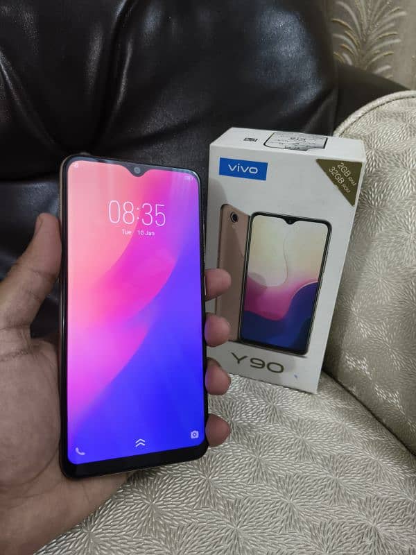 URGENT SALE MY VIVO Y90 (2GB+32GB) 10/10 CONDITION WITH BOX & ACESORIE 1