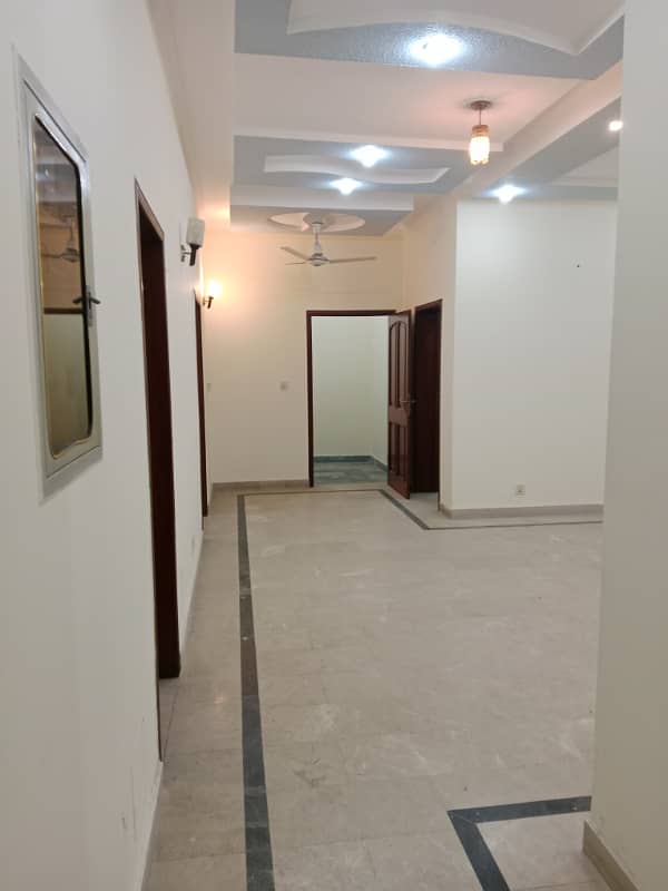 Lower portion locked and facing park 1 Kanal Upper Portion Available For Rent. 2