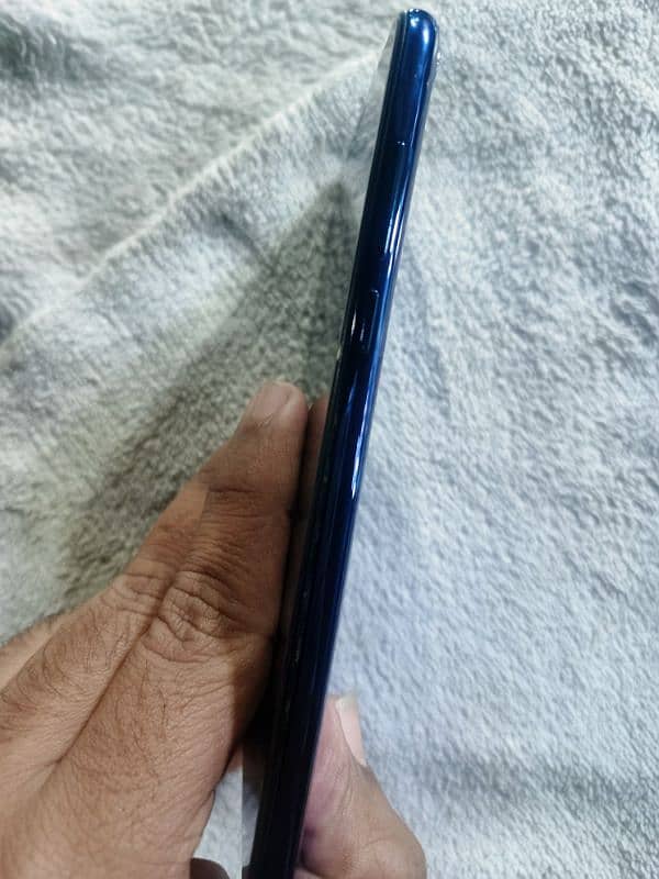 Huawei Y7 3/32 no fault condition. 95% urgent sale no msg only cal plz 2