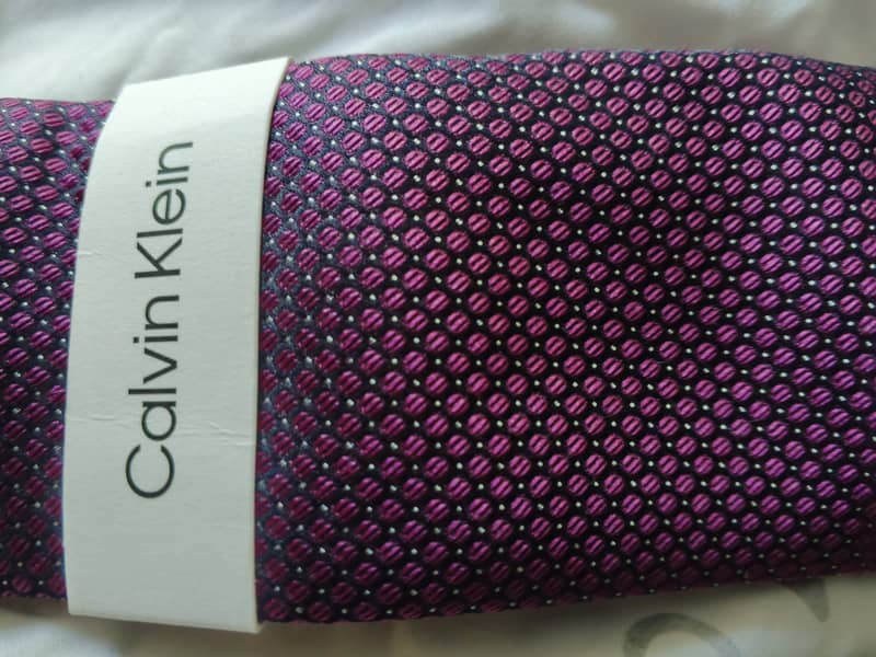 Calvin Klein tie, brand new, silk mix 1