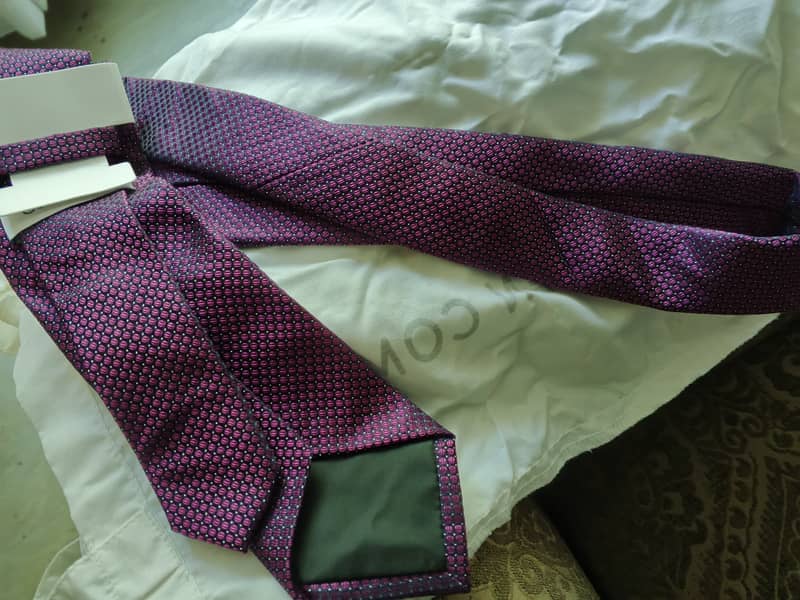 Calvin Klein tie, brand new, silk mix 2