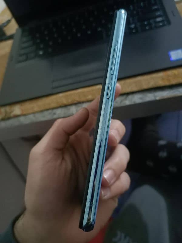 Vivo s1 4