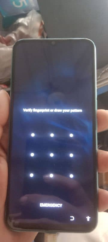 samsung 3 32 Tecno saprk 8 4+2. . . 128 orignal panal god condition 4