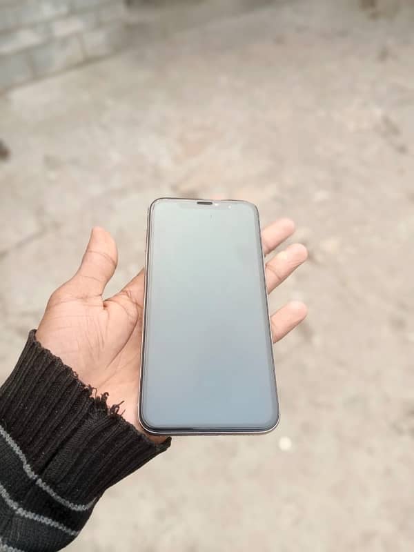 i phone x bypass  non pta  64 gb 3