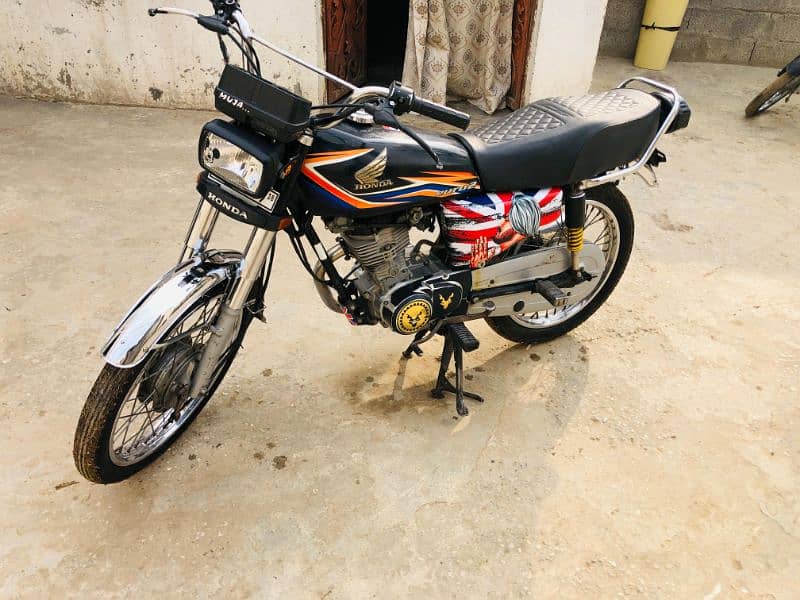 Honda 125 neat and clean 2018 model 6