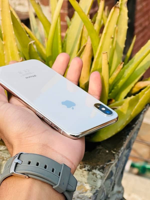 iphone X ( Pta Approved )  ALL OKA 03269969969 whatsapp and local 2