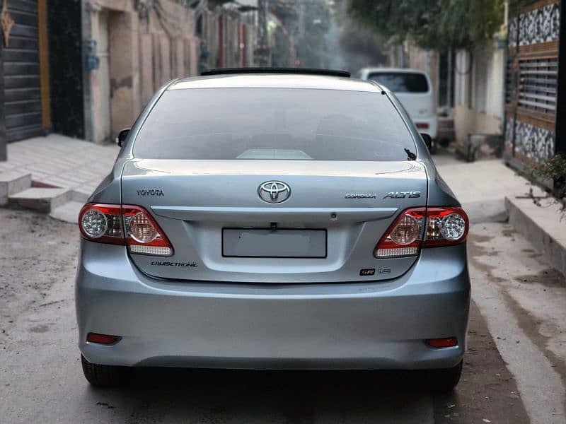 Toyota Corolla Altis 2011 Model 2013 Registered 4