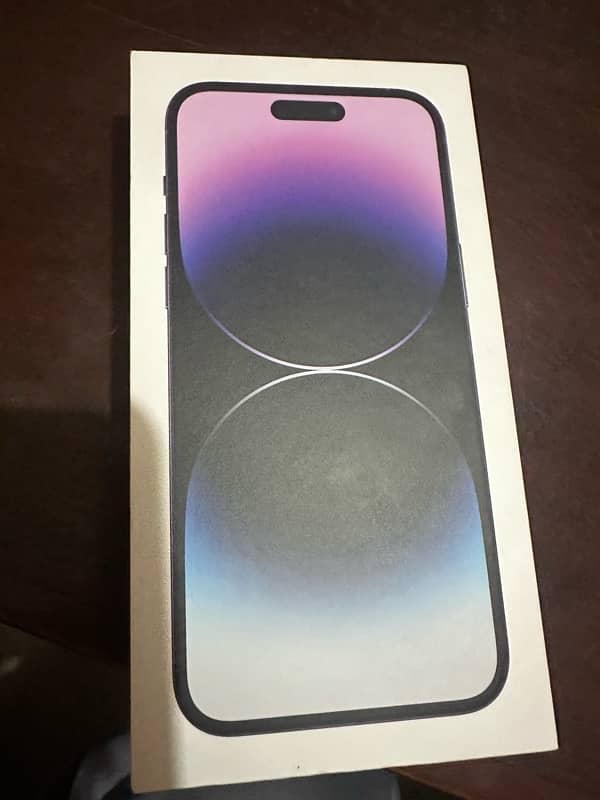 IPhone 14 Pro Max factory unlock , with box and original wire 7