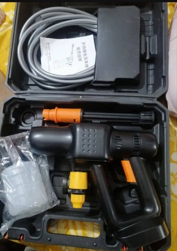 Portable Car Pressure Washer Set For Sale. . 2