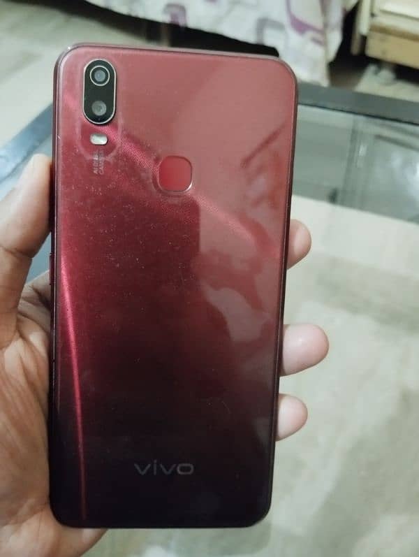 Vivo Y11 1