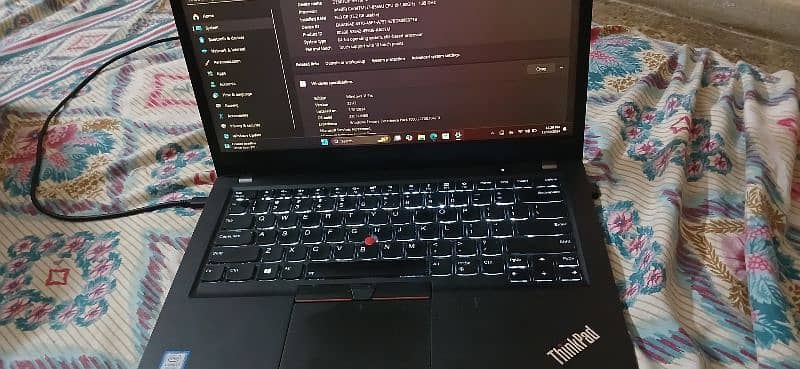 corei7 8thgen t490s , touch screen 3