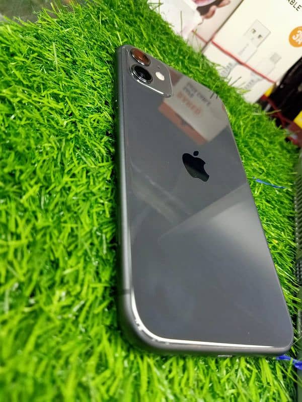 Iphone 11 non pta available 1