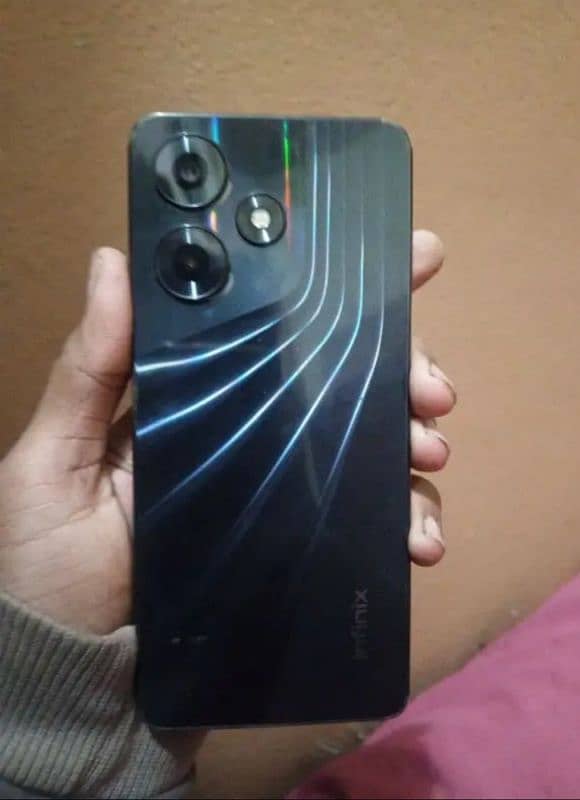 Infinix Hot 30 8/128 0