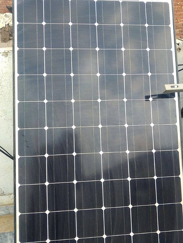 2 solar plates . 190waat good condition 0