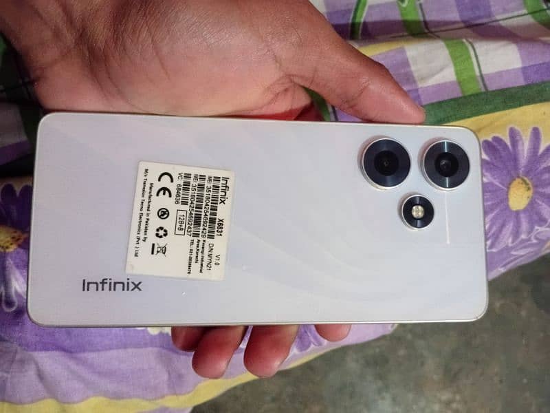 infinix Hot 30 0