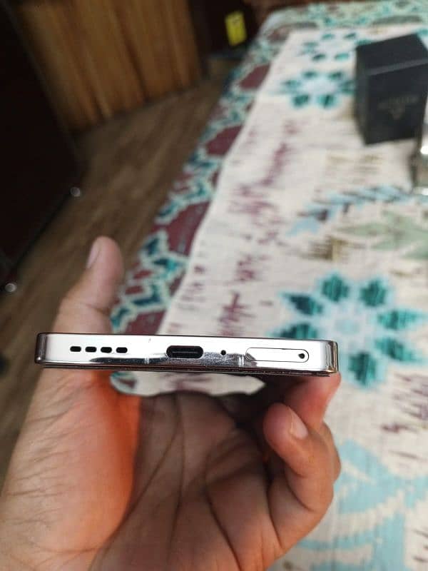 infinix note 40 for sale in excellent condition 12