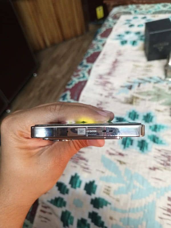 infinix note 40 for sale in excellent condition 14