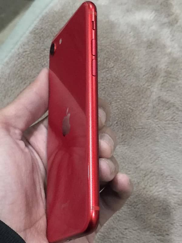 iPhone 8 (urgent sale) 3