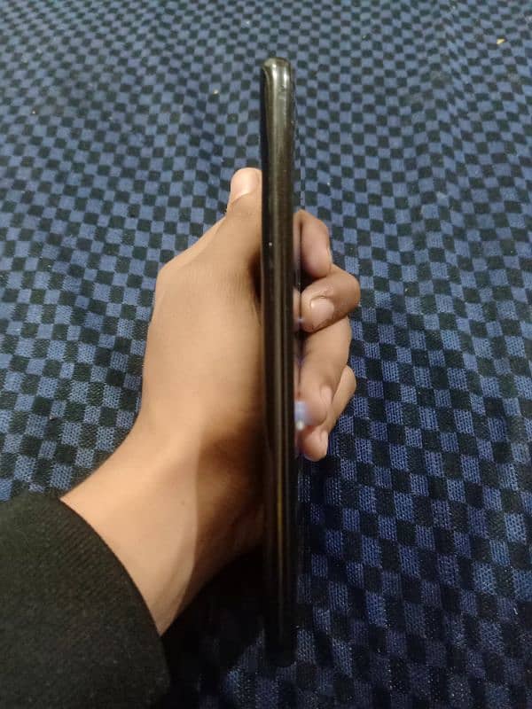 HUAWEI Y9 PRIME 4/128 GB PTA URGENT SALE 3