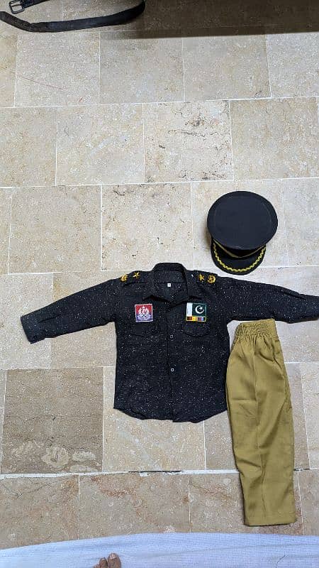 kids costume police officer 1