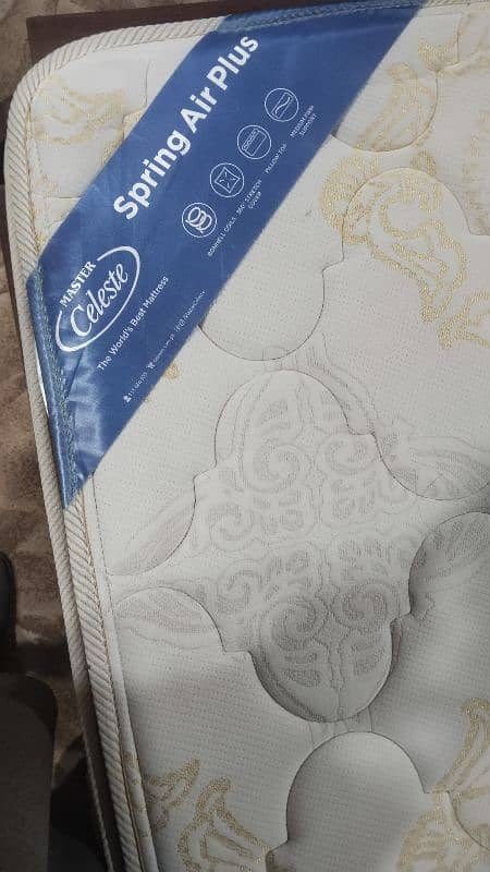 fresh bed dresser and bed chair master Celeste foam 4