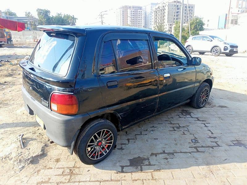 Daihatsu Cuore 2000 11